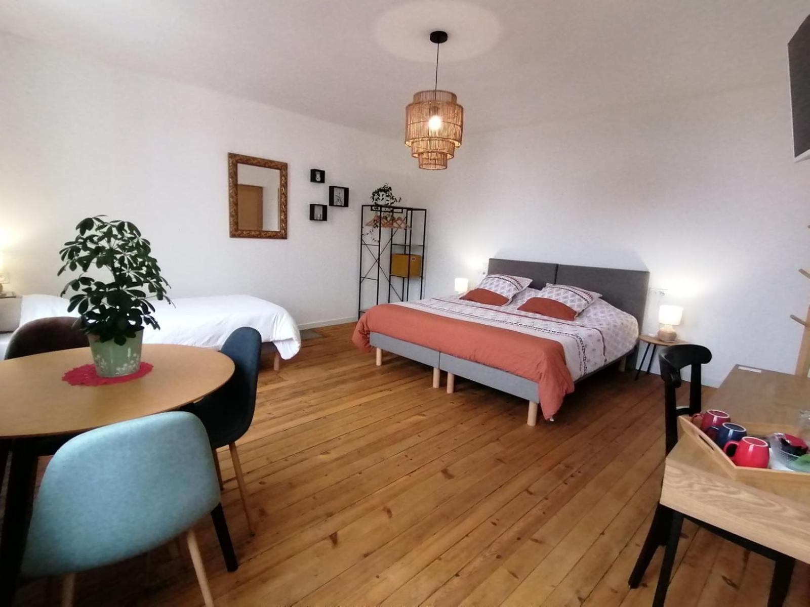 Le Relais Napoleon Bed & Breakfast Avesnes-sur-Helpe Bagian luar foto