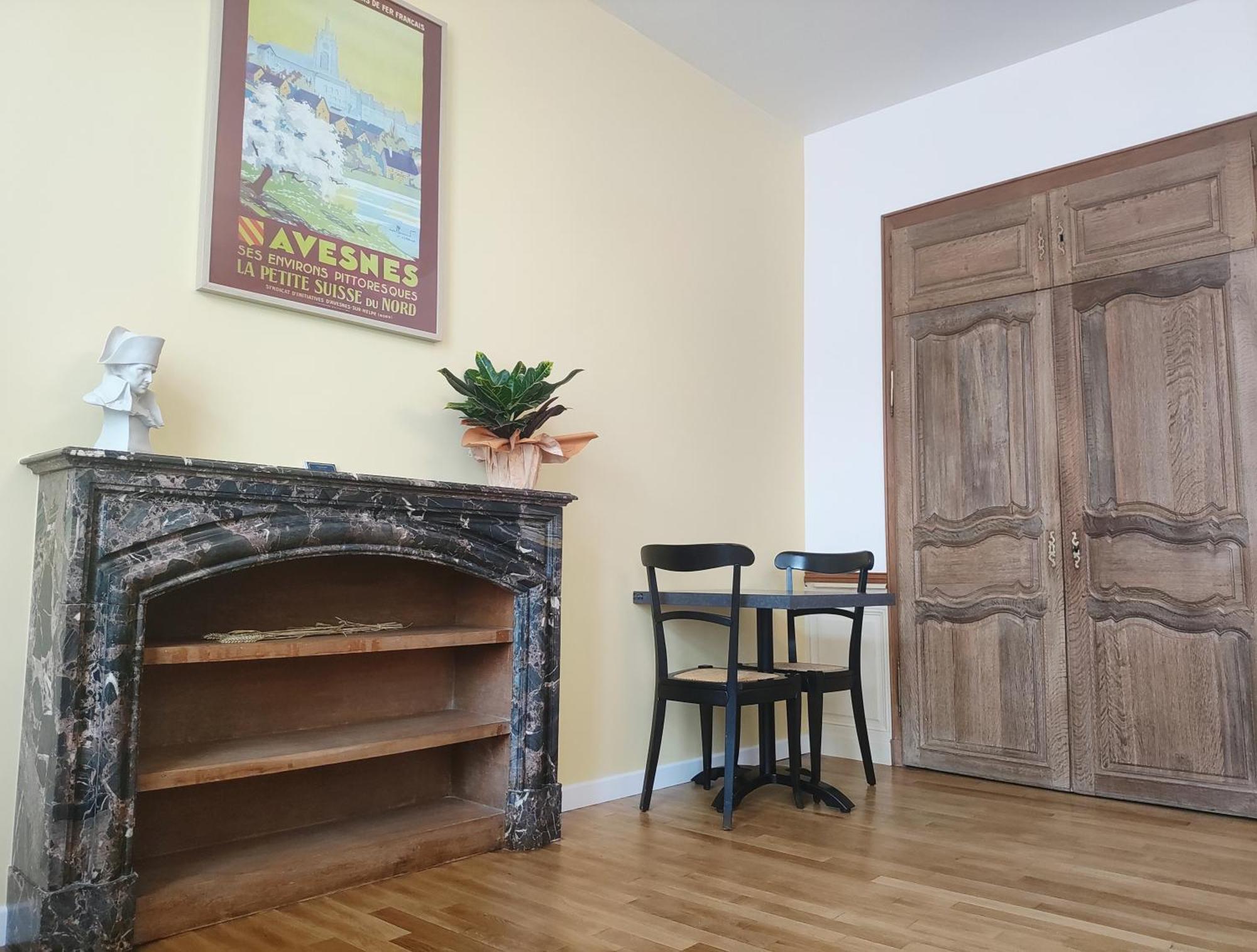Le Relais Napoleon Bed & Breakfast Avesnes-sur-Helpe Bagian luar foto