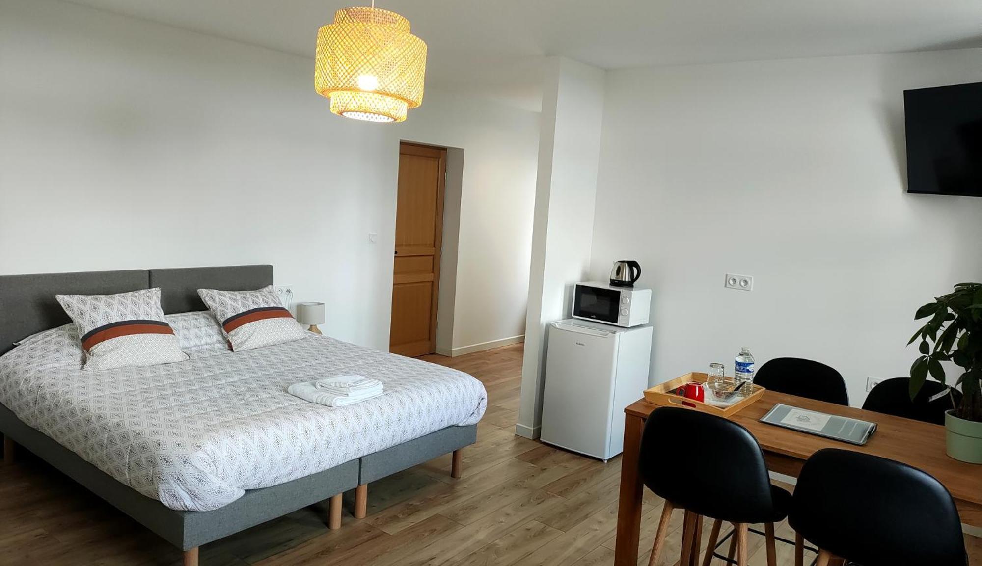 Le Relais Napoleon Bed & Breakfast Avesnes-sur-Helpe Bagian luar foto