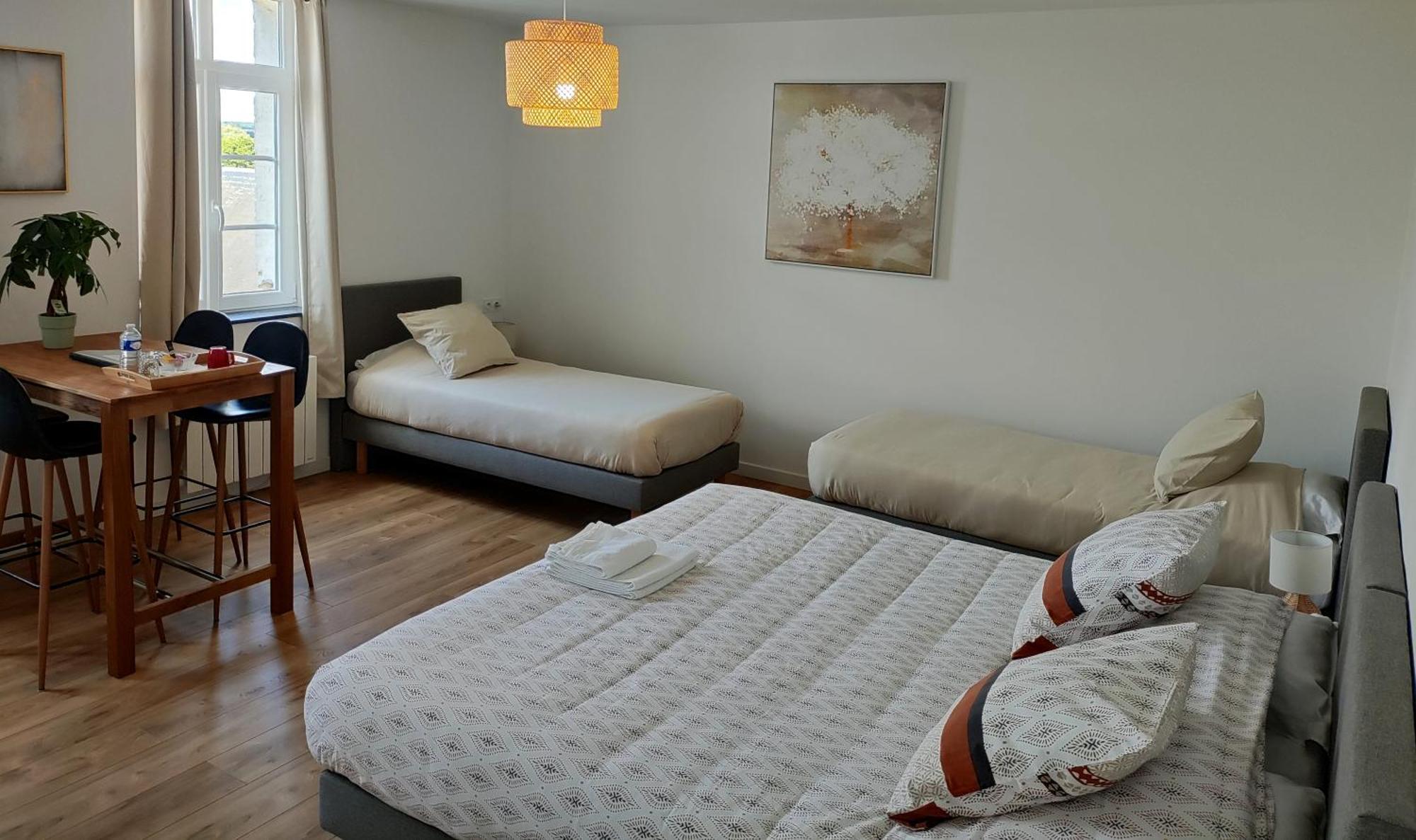 Le Relais Napoleon Bed & Breakfast Avesnes-sur-Helpe Bagian luar foto